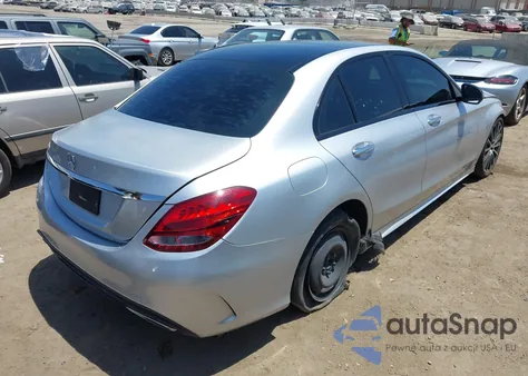 2018 Mercedes-Benz C 300 из США, поврежденный, VIN 55SWF4JB0JU235337